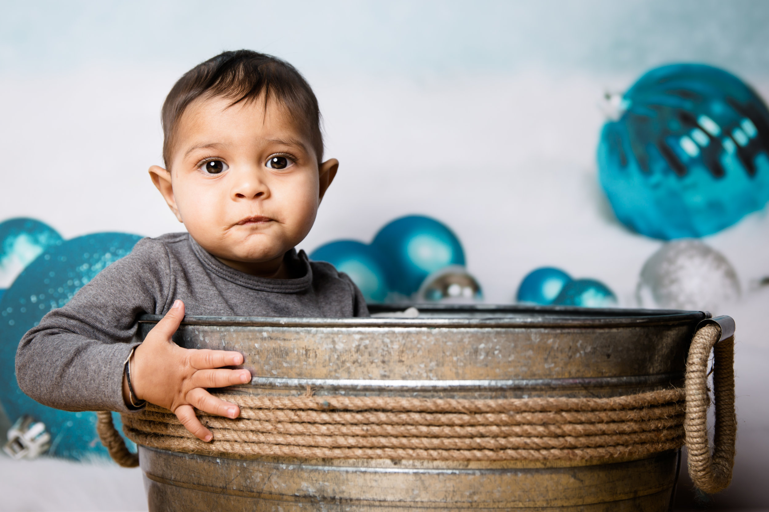 Christmas-themed-image-baby-east-london-3L4A1161.jpg