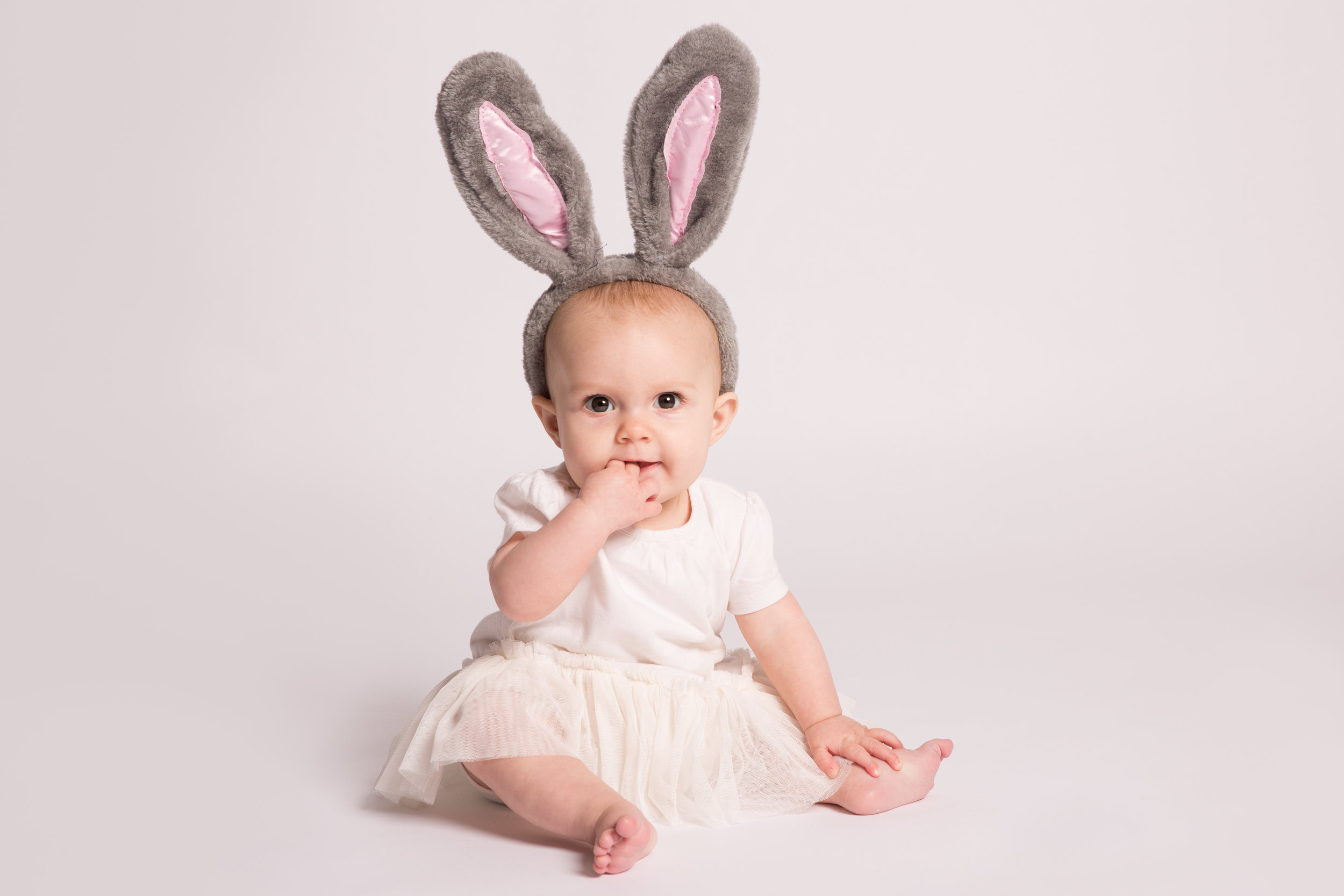 april-easter-themed-baby-photo