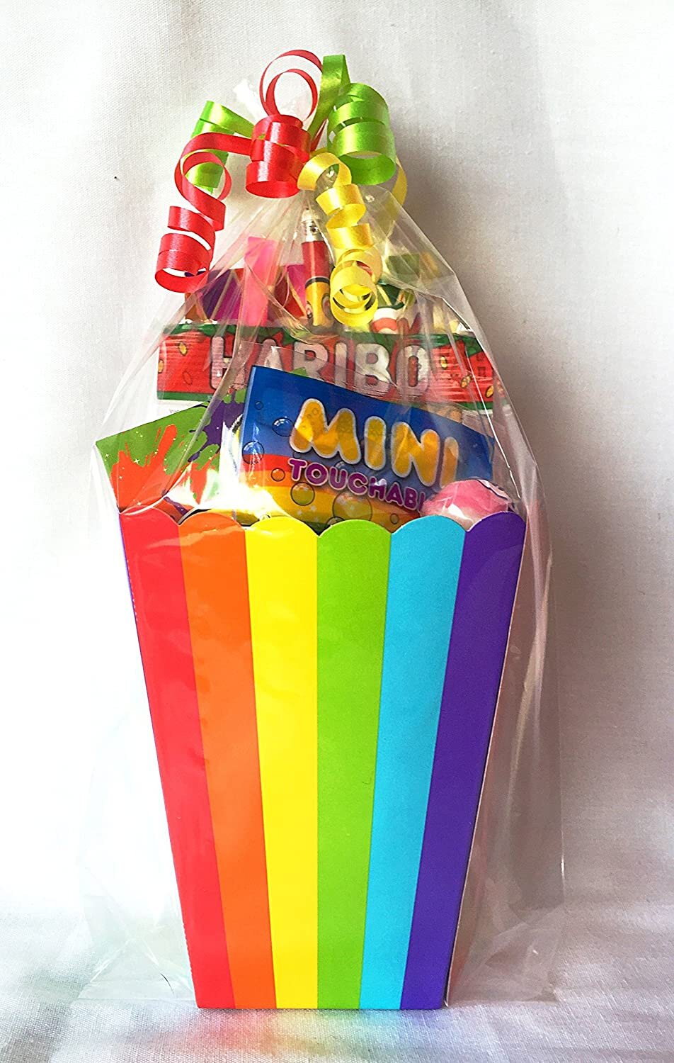 rainbow-gift-bag-for-birthday-party