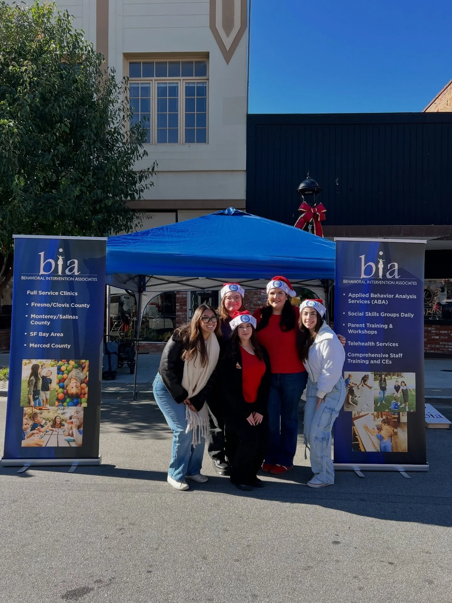 Thank you to everyone who stopped by our booth at the @abilitiescafe Lights For Autism Festival today! We loved seeing so many familiar faces and meeting new ones. ❤️🎄