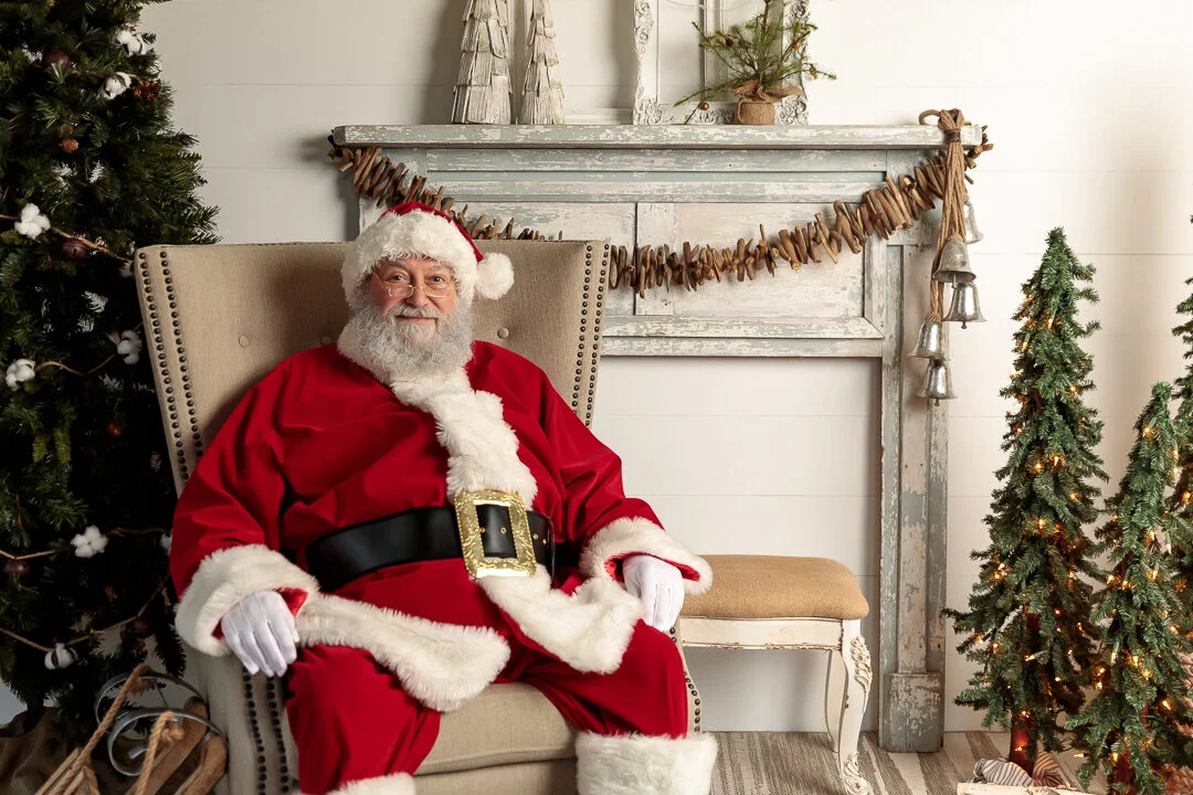 The Perks of Private Santa Portraits | Charlotte, North Carolina | Krista Gantt Photography