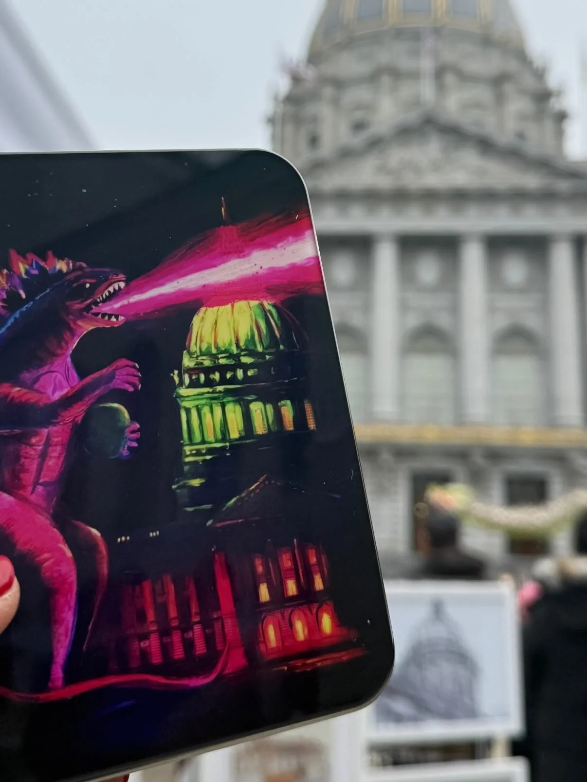 Bringing the heat! 🔥SF Bay Area Holiday Market season is POPPING &mdash; support your local artists! 💚🍉❤️ 

Endless gratitude to @sfopera &amp; @artyhood_sf for hosting the first public market at Memorial Court for the Monkey King opera last weeke