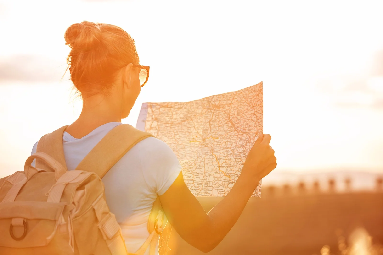 bigstock-Back-side-of-traveler-girl-sea-73128967.jpg