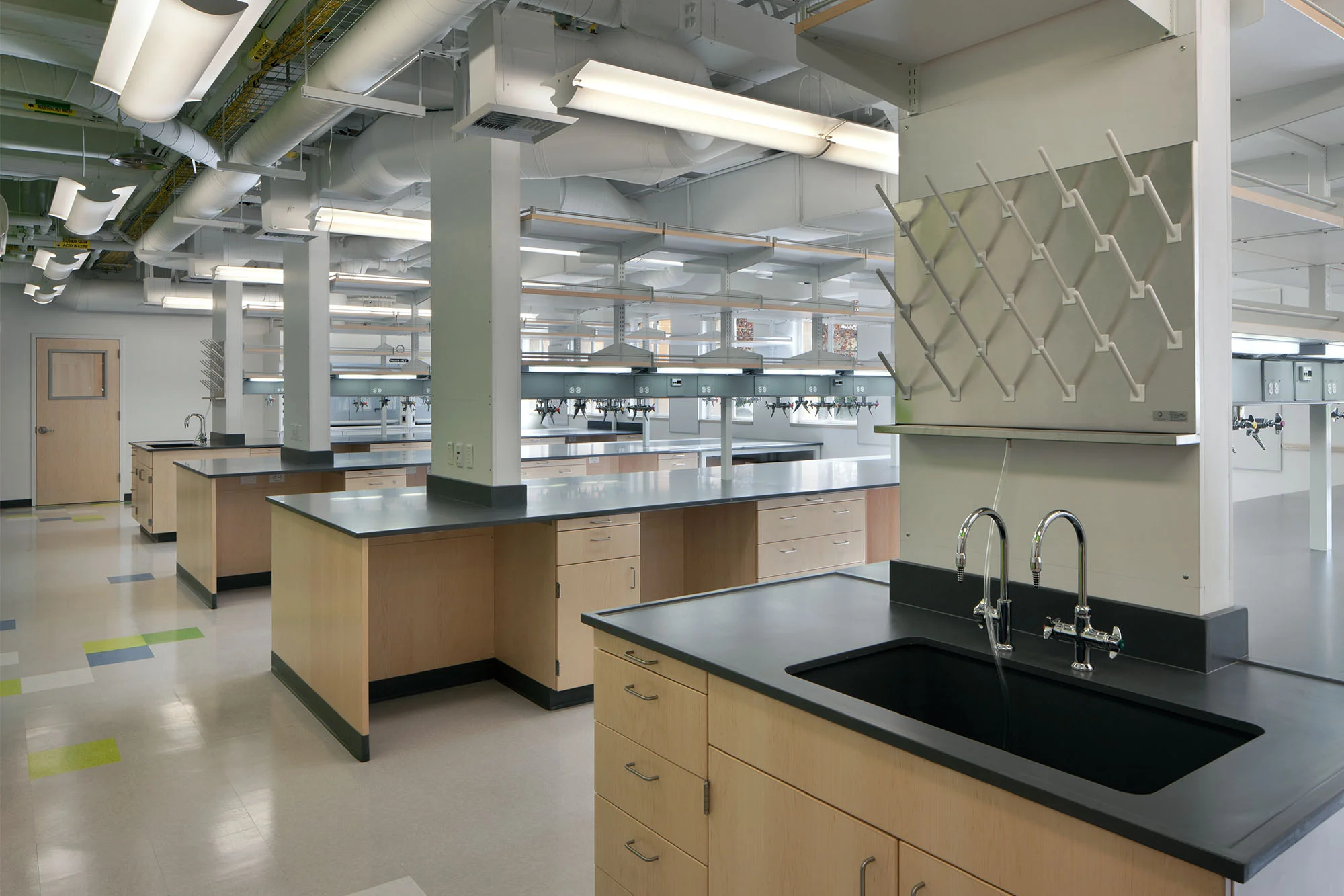 Laboratories_PPC_0007s_0003_Shapiro Lab.jpg