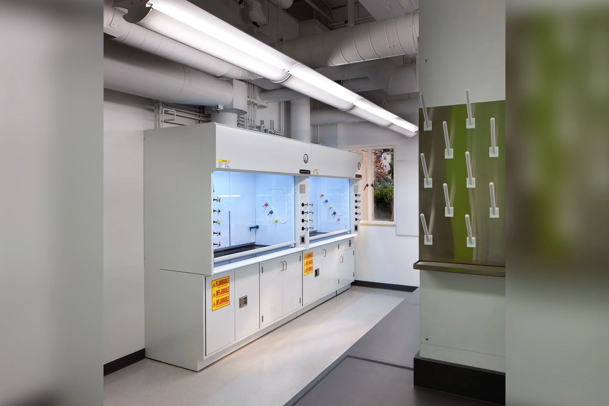 Laboratories_PPC_0007s_0004_Shapiro Lab.jpg