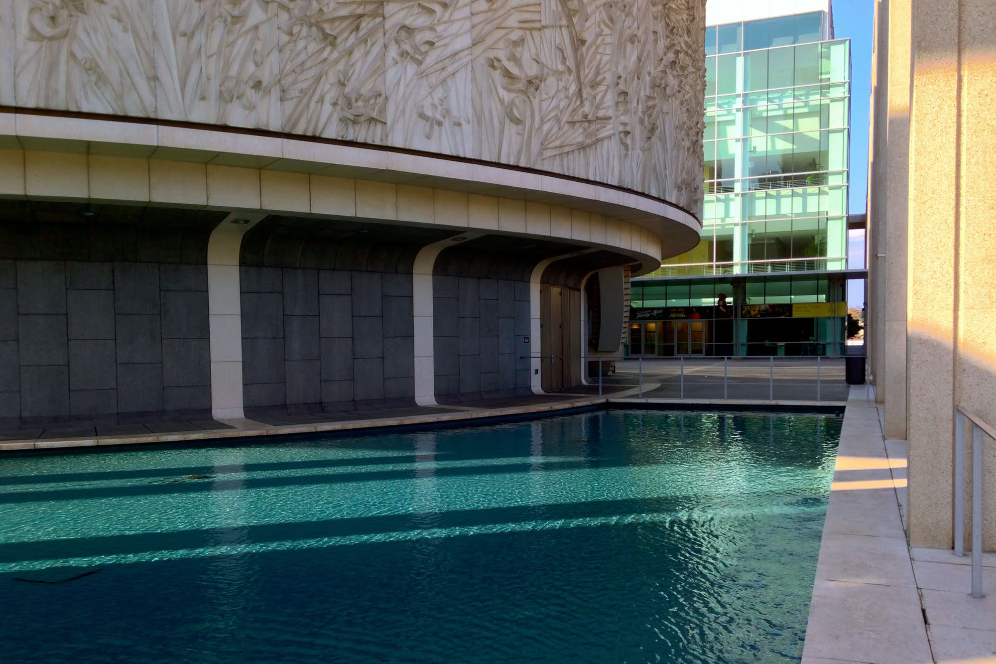 EntertainmentCommercial_PPC_0001s_0002_Mark Taper Forum.jpg