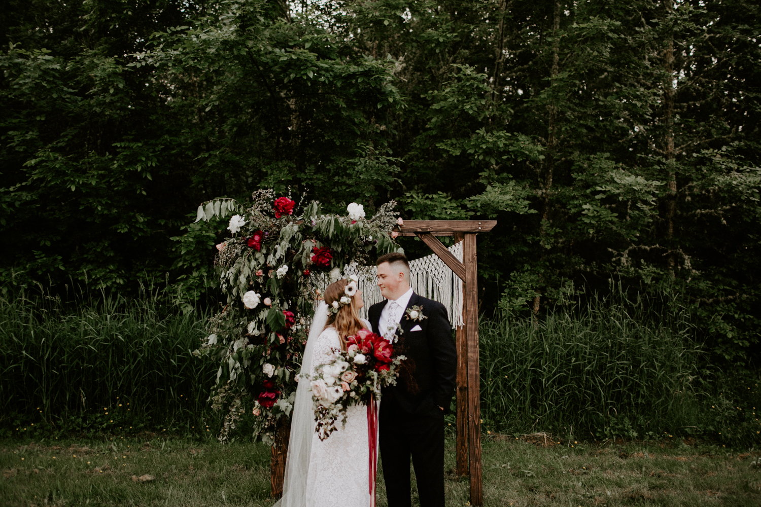TacomaWashingtonBohemianForestWeddingDawnCharlesPhotographer-197.jpg