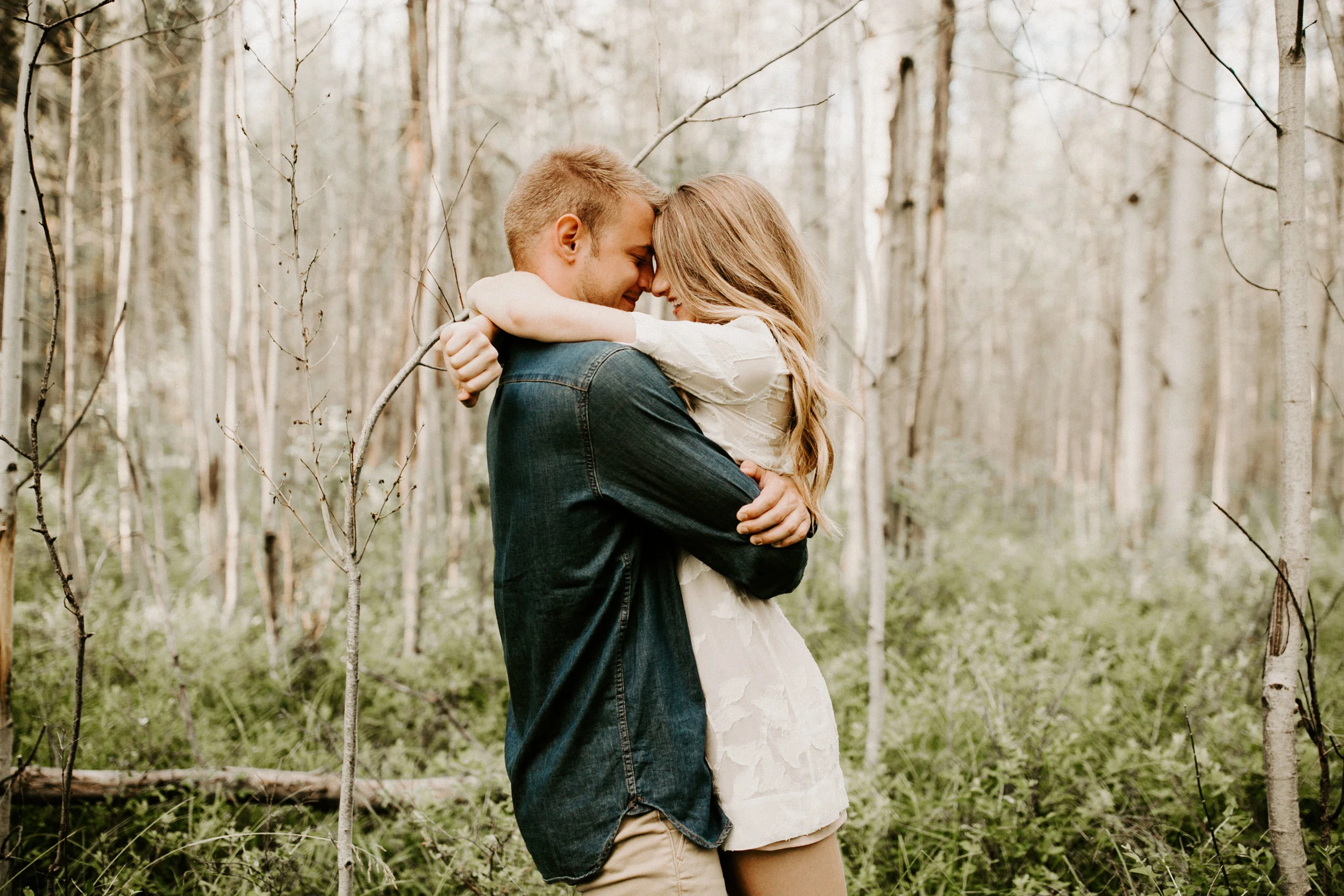 BlackButteRanchOregonEngagementSamandTylerDawnCharlesPhotographer-99.jpg