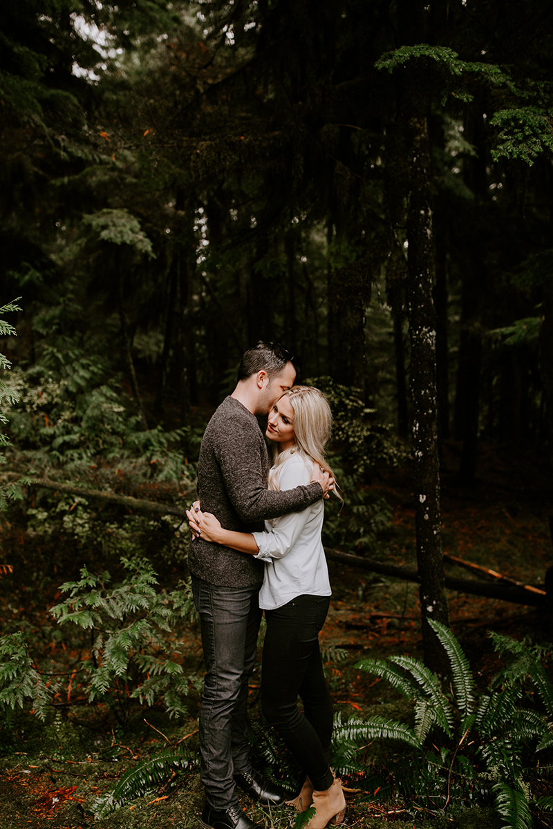 SahalieFallsStephenieandStevenDawnCharlesPhotographer-75.jpg