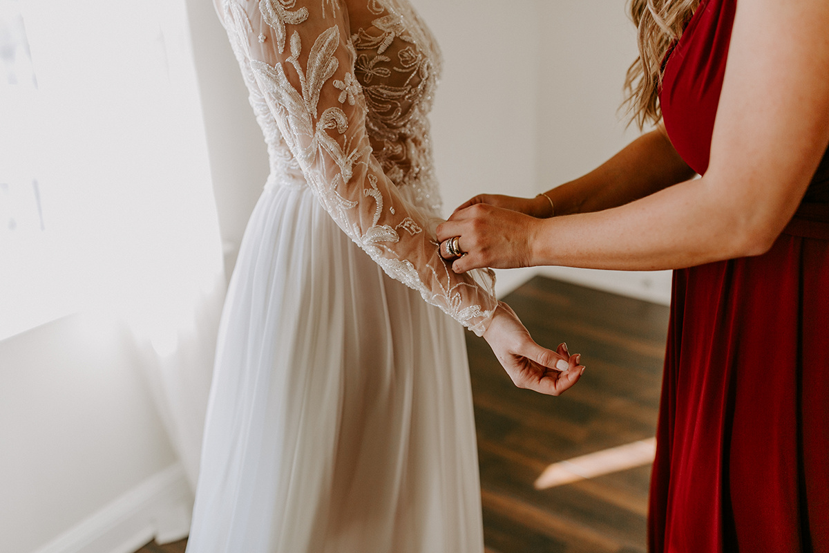 LoftOnPineLongBeachWeddingRandBDawnCharlesPhotographer-62.jpg