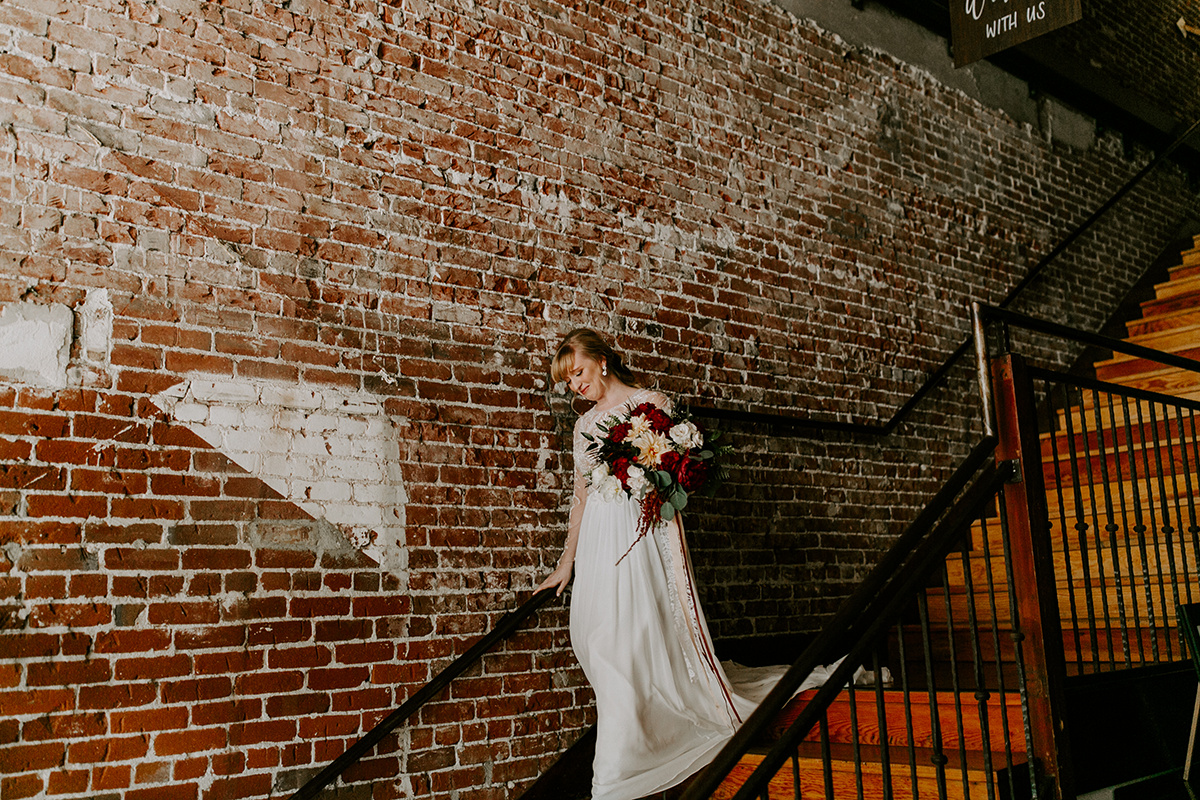 LoftOnPineLongBeachWeddingRandBDawnCharlesPhotographer-133.jpg