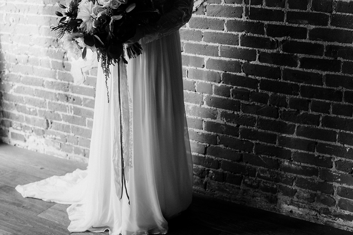 LoftOnPineLongBeachWeddingRandBDawnCharlesPhotographer-175.jpg