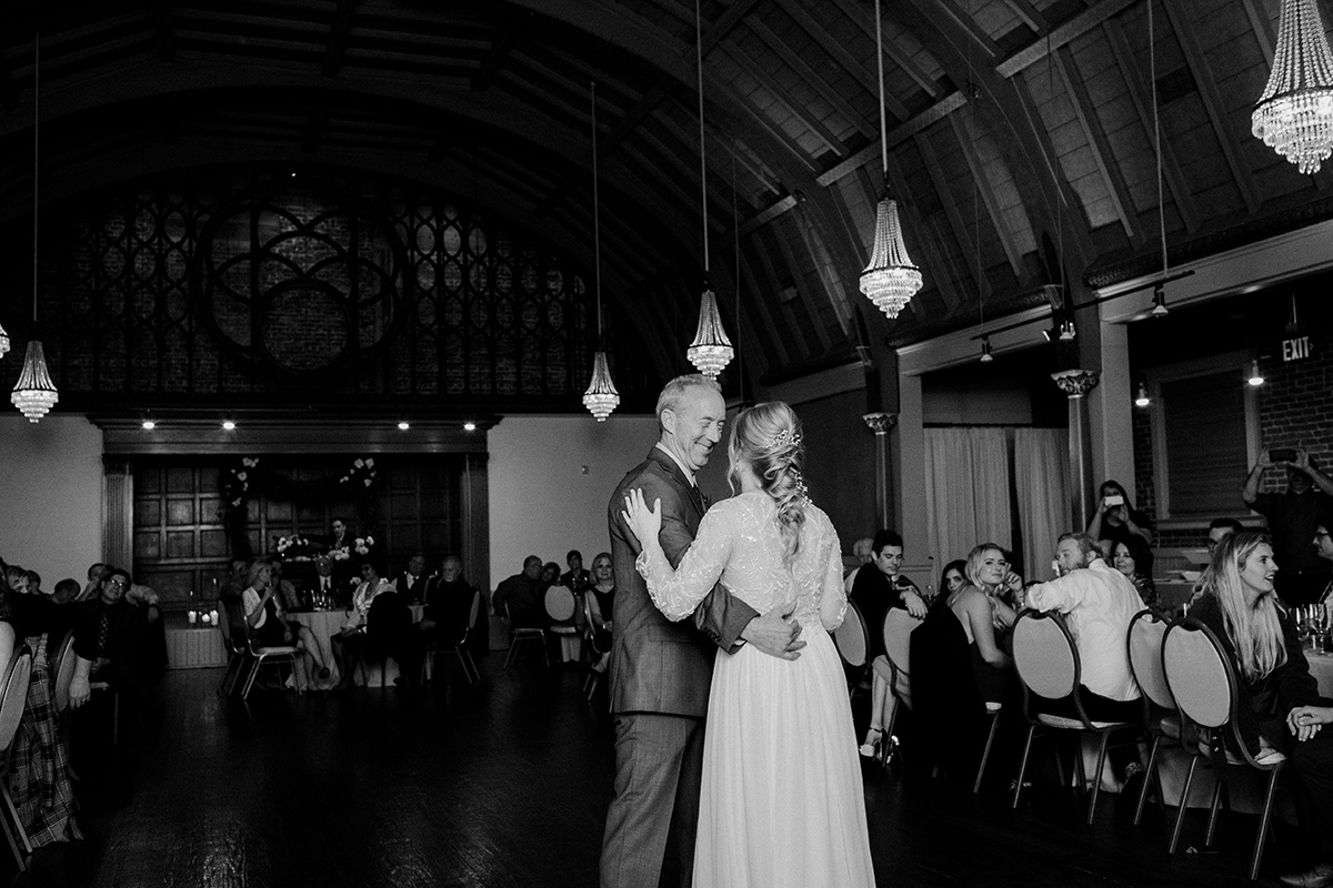 LoftOnPineLongBeachWeddingRandBDawnCharlesPhotographer-672.jpg