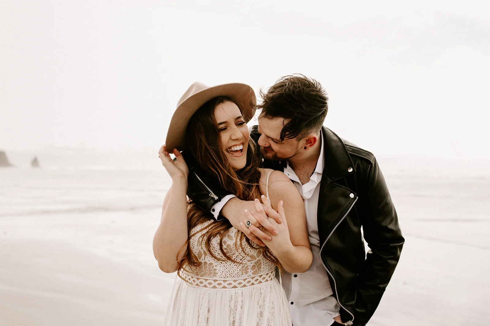 CannonBeachOregonElopementAthenaandCameronDawnCharlesPhotographer-193.jpg