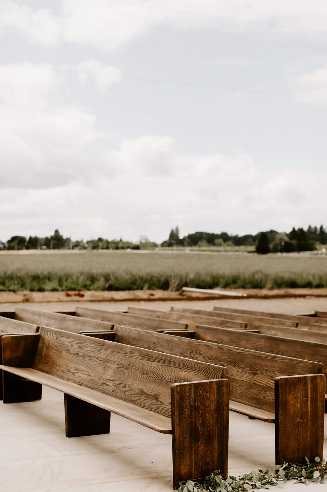 JunebugButlerBarnWeddingDawnCharlesPhotographer-61.jpg
