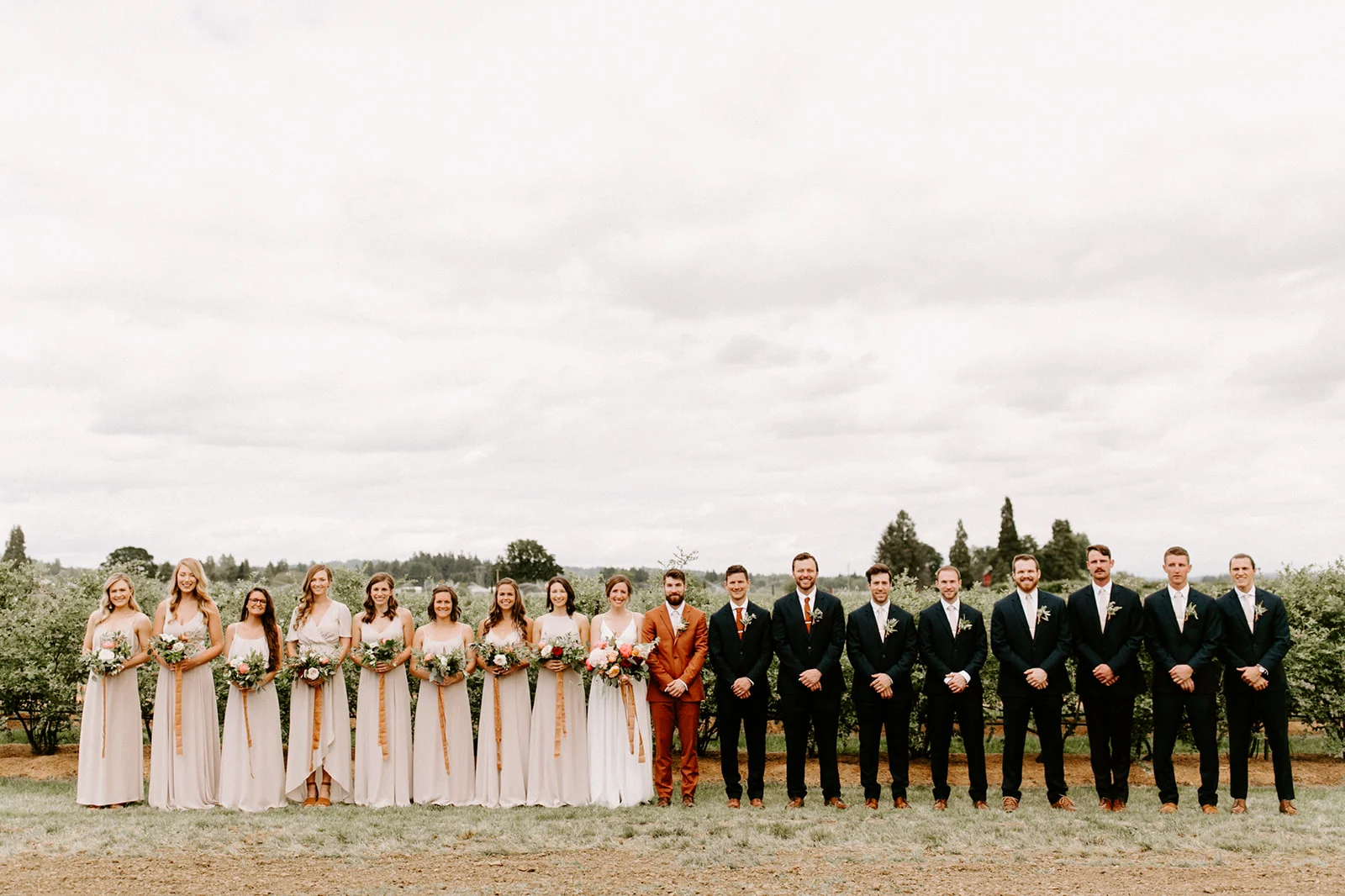 JunebugButlerBarnWeddingDawnCharlesPhotographer-63.jpg