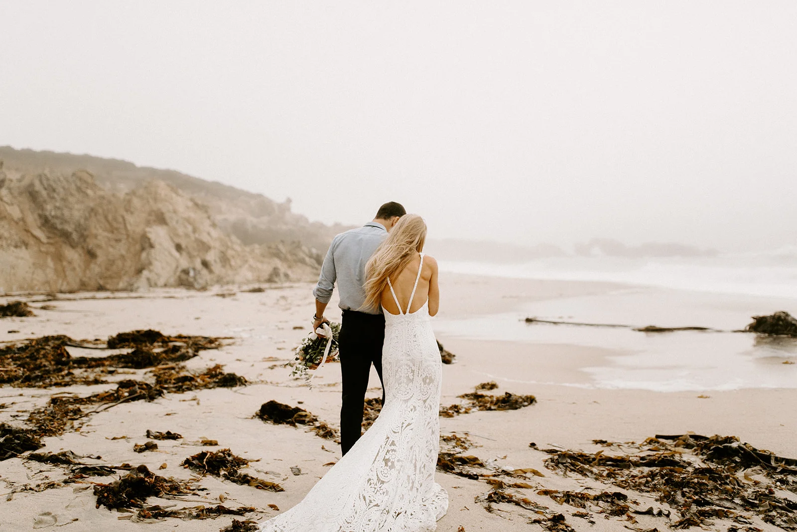 BigSurBridalPernillaandBenjaminDawnCharlesPhotographer-15.jpg