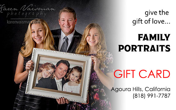 square gift card FAMILY PORTRAIT 8x5.jpg