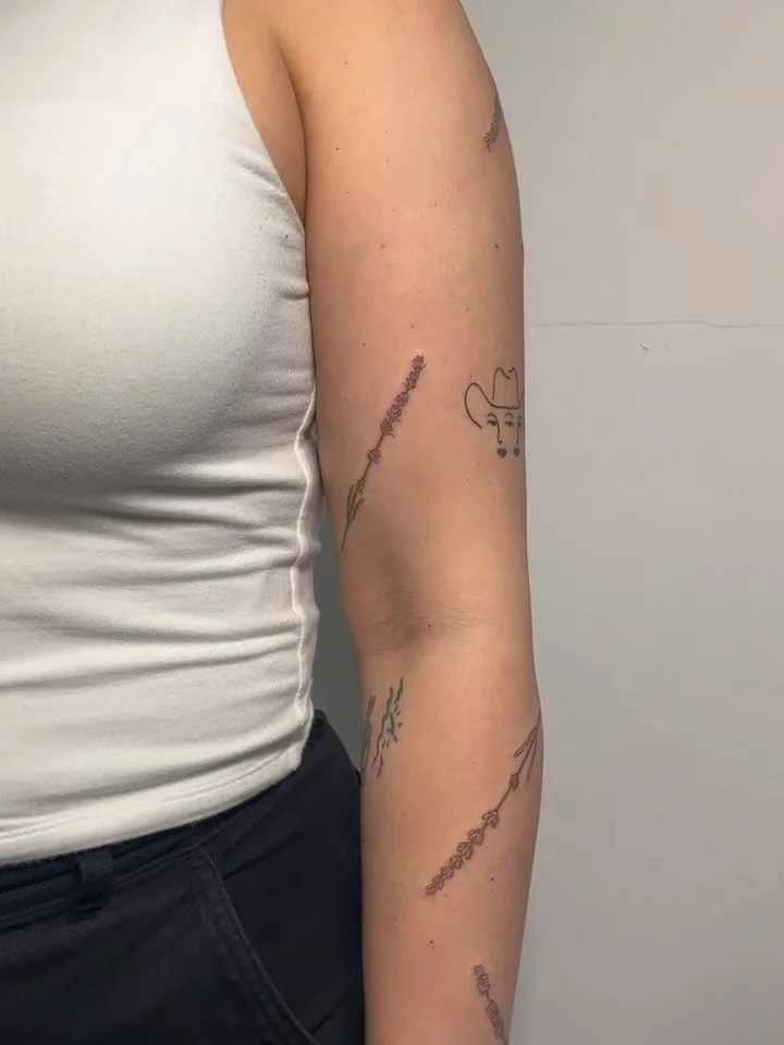 a lot of lav for jackie ❤️ april appointment email goes out on sat april 21. NY: 14-19 🎴  toronto: all other dates :)