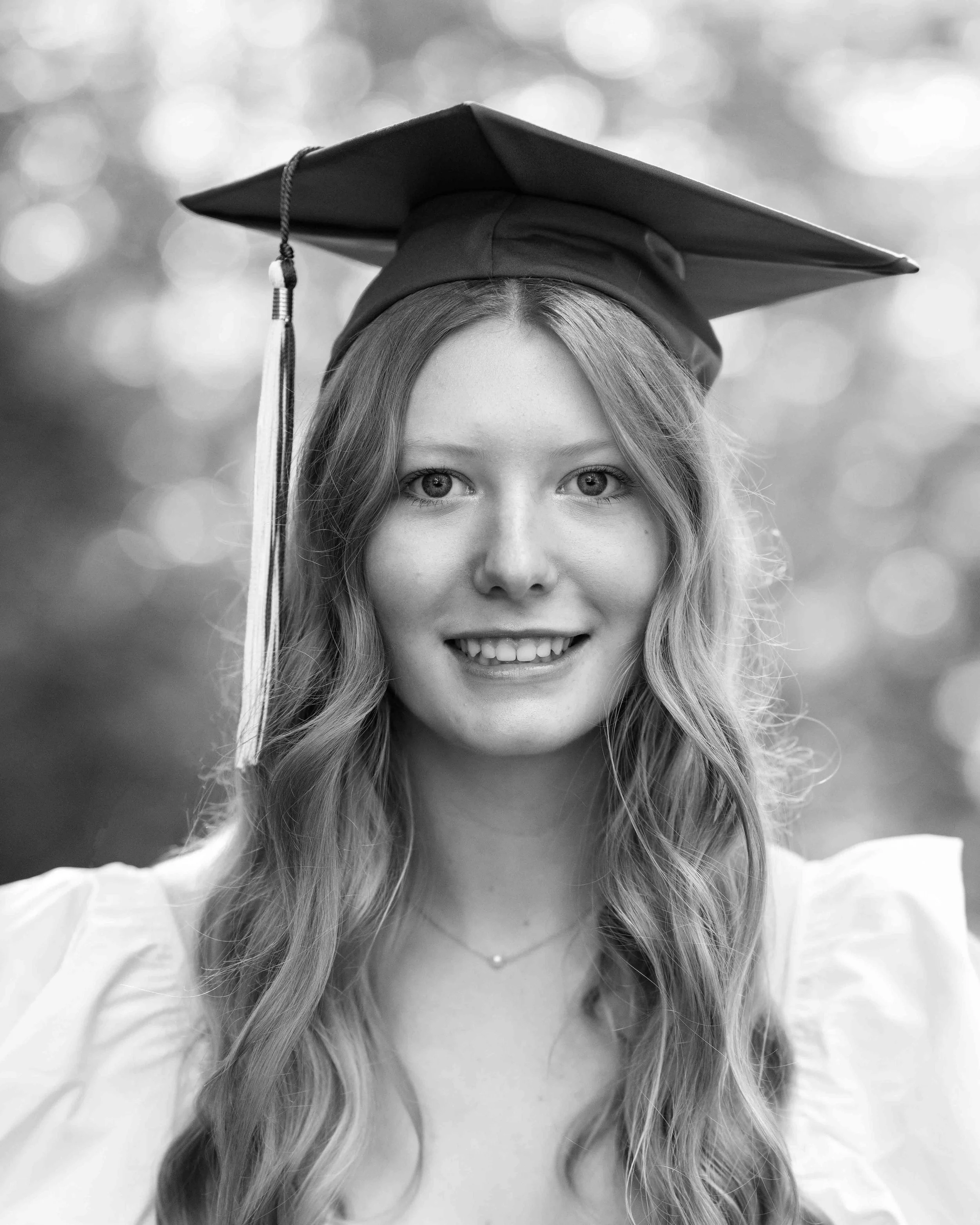 Grad_BW.jpg