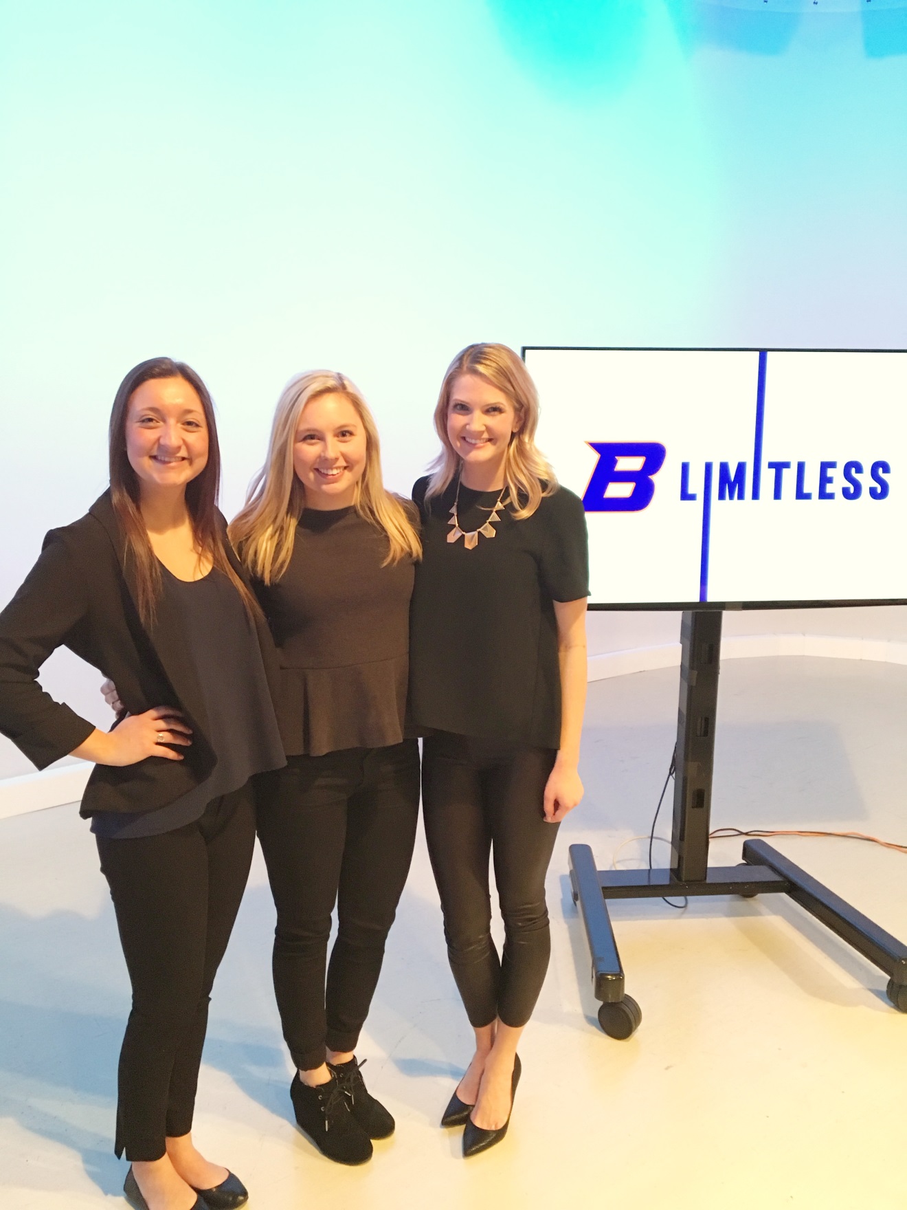 Rebecca Kopp (Left) and Jade Donnelly (Middle) running for ASBSU President and Vice President. 