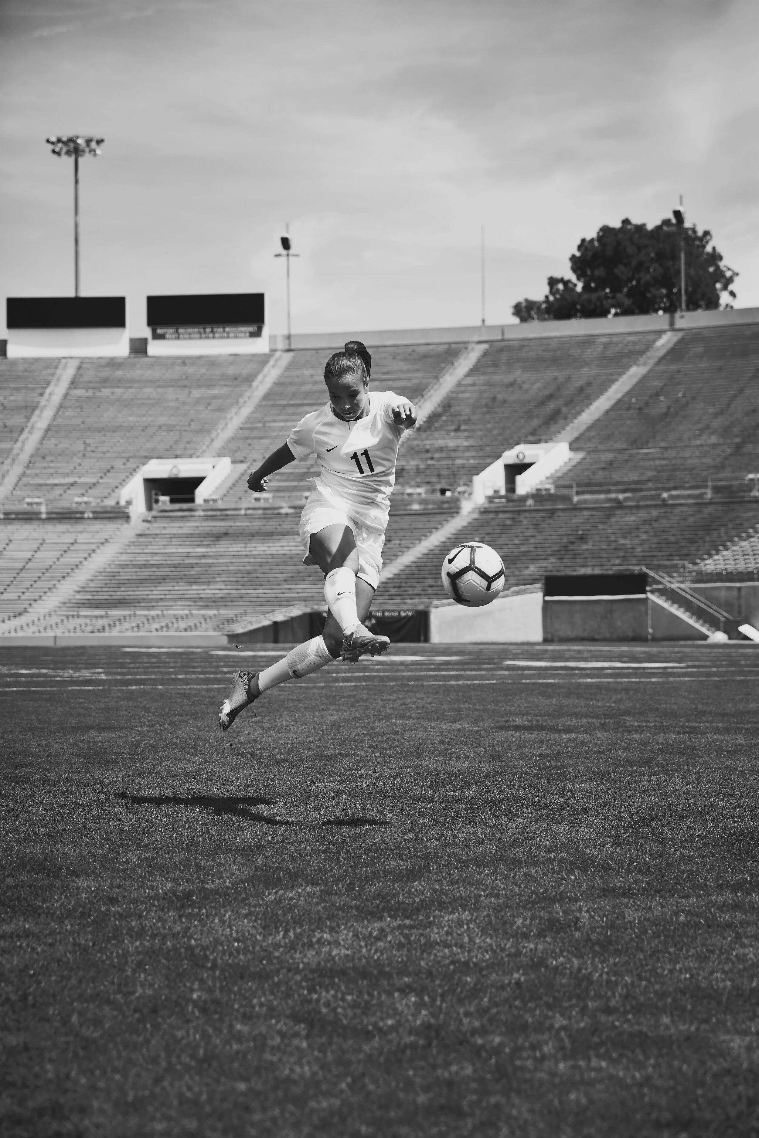 GatoradeEfficacy-MalloryPugh_OnTheField-Kicking_0748 1b.jpg