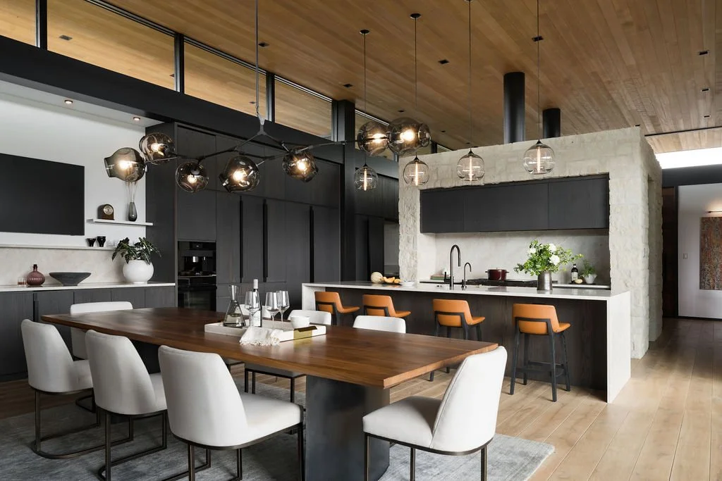 MaggiesFarm_SurroundArch-Diningroom,-Kitchen-2-Lights-On-2x3-Crop.jpg