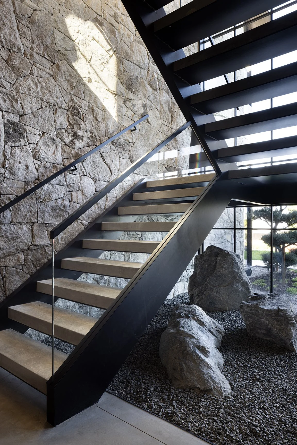 Amani-SurroundArch-Paul_Dyer WEB (47).jpg