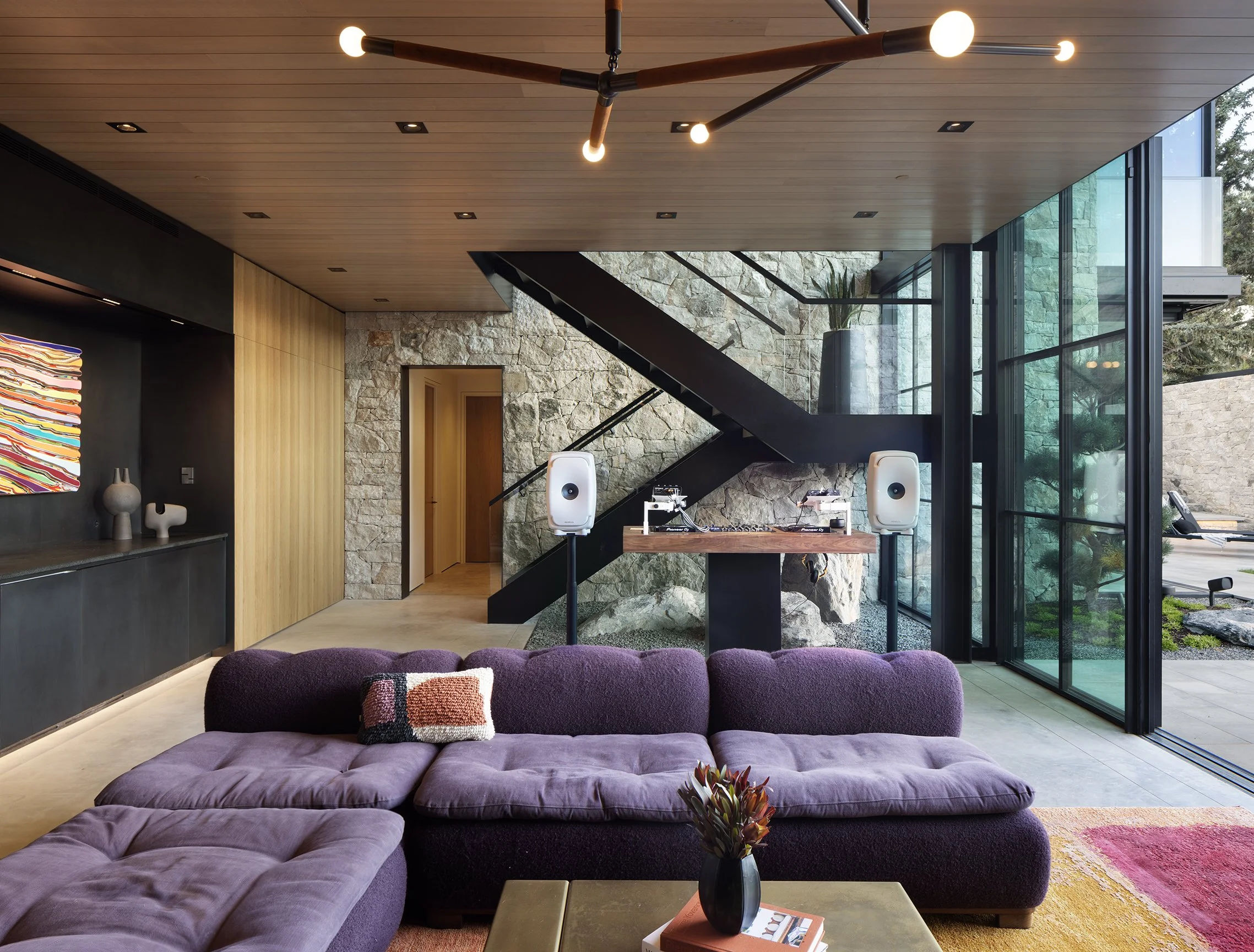 Amani-SurroundArch-Paul_Dyer WEB (50).jpg