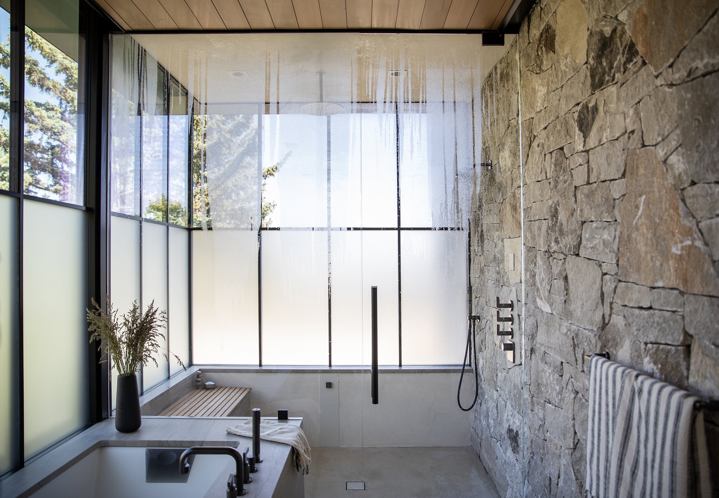 Amani-SurroundArch-Paul_Dyer WEB (30).jpg