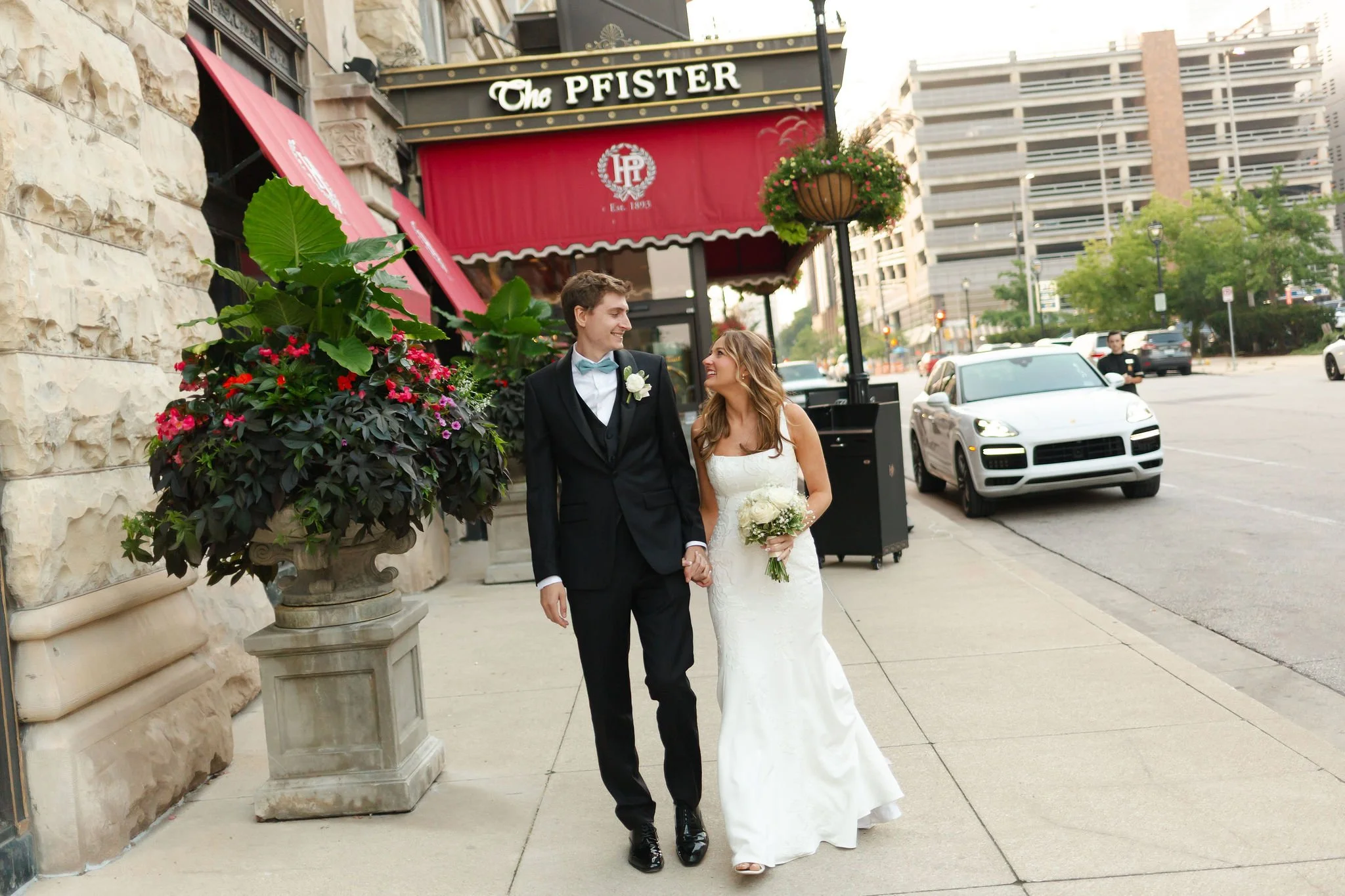 Pfister Hotel Wedding in Milwaukee - Kaelie & William