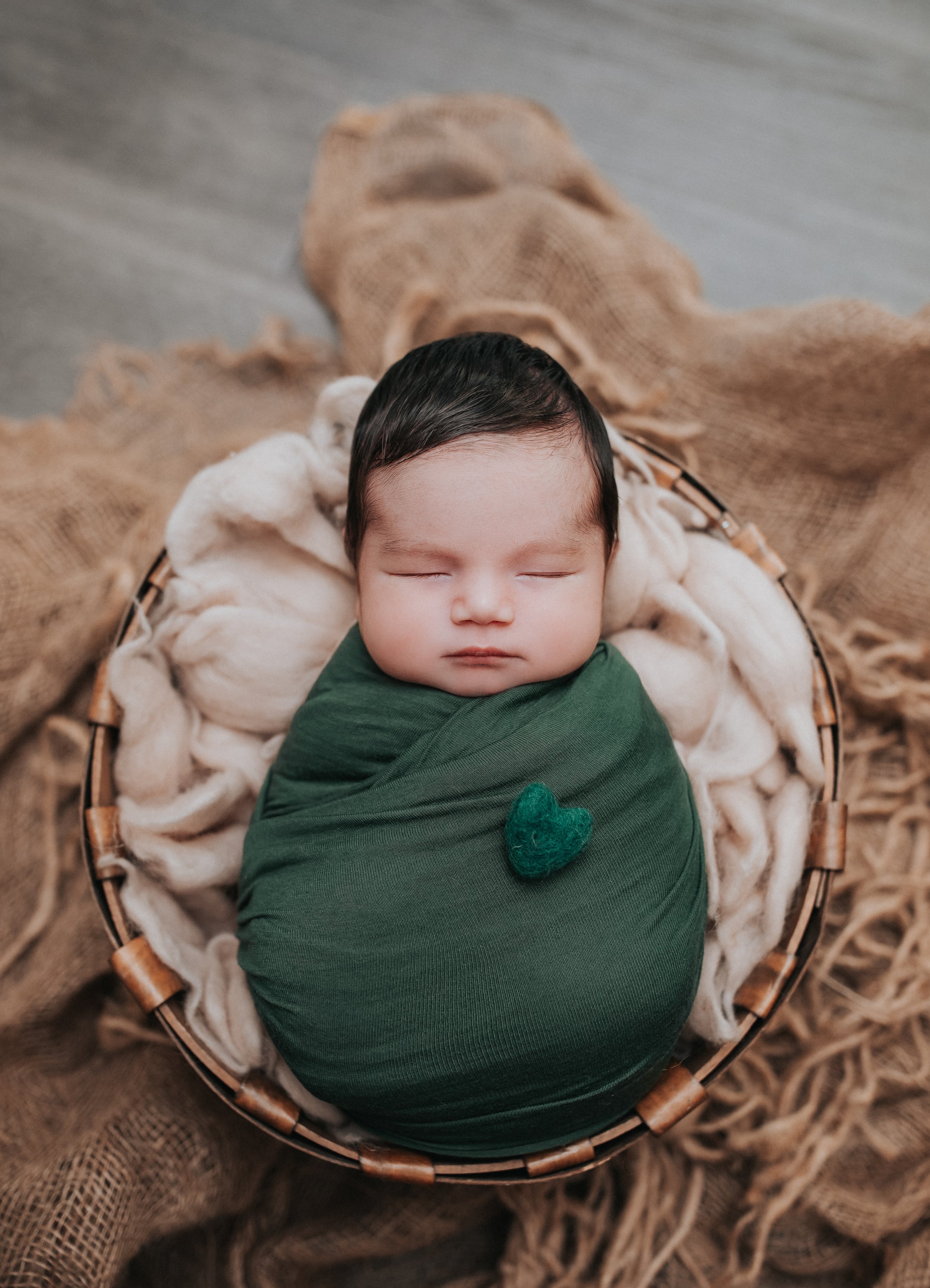 Shayden newborn-1.jpg