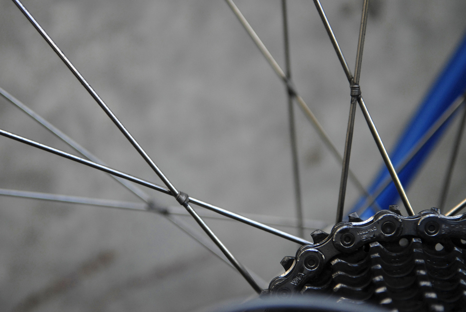 Tied and soldered spokes