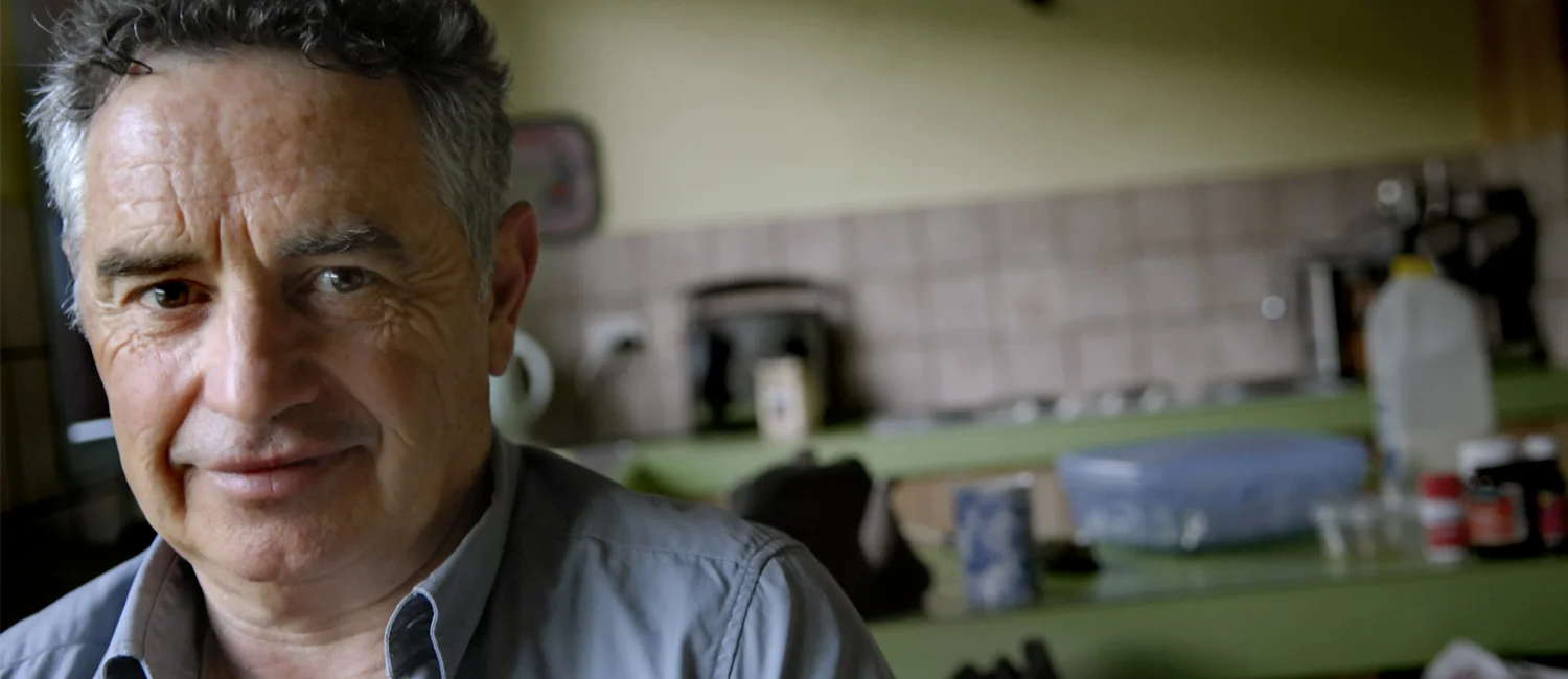 The Grommet of Hawthorne Park Velodrome - John Whip Cyclist