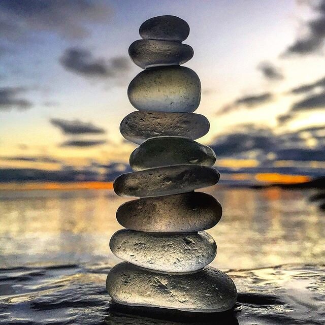 Tower ✨ this was a hard one to stack. Happy Wednesday  friends! #seaglass #beachglass #lakesuperiorbeachglass