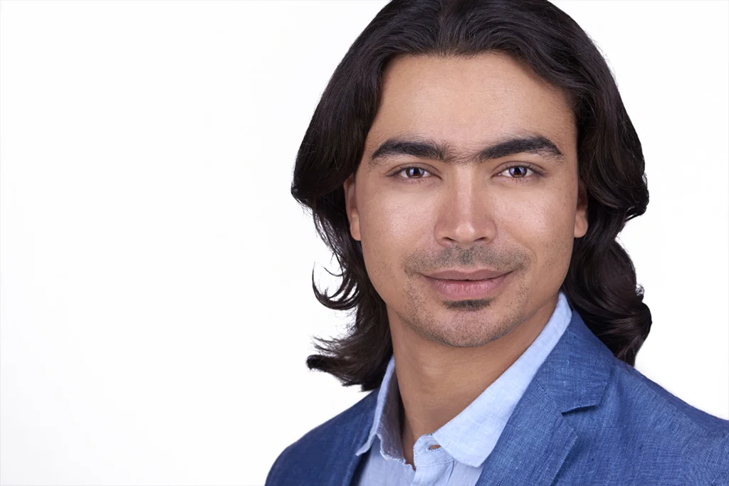 Shooting 5 time Olympian Shiva Keshavan - the fastest Asian on ice.