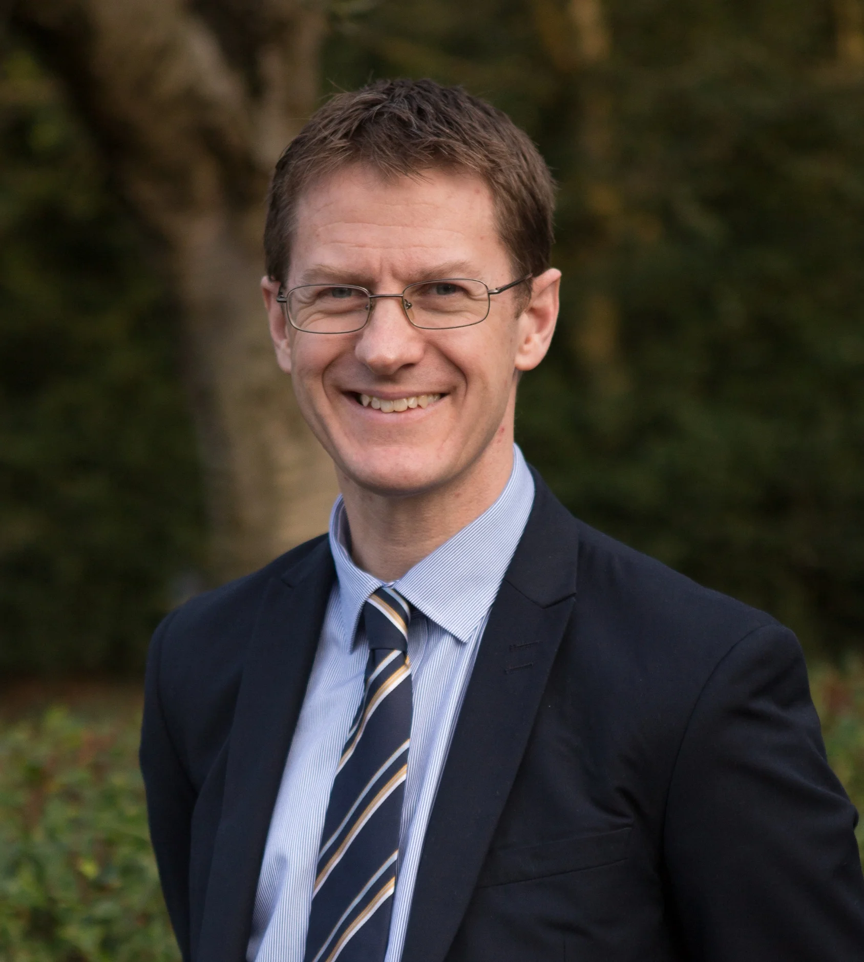 Alan ROE, HEAD, doctor challoner's high school