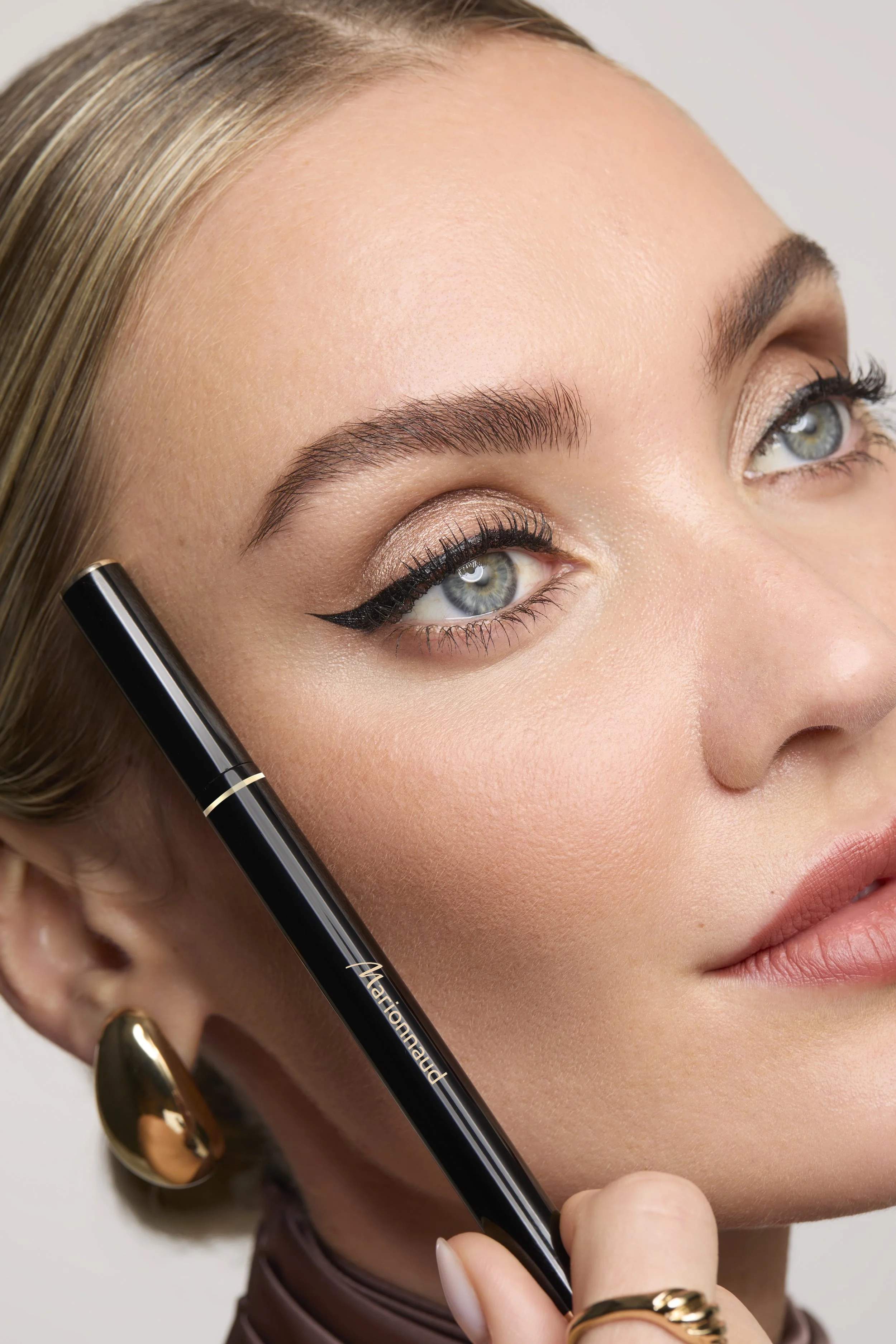 Marionnaud_1984 Make-Up_Eyeliner 1_FINAL.jpg