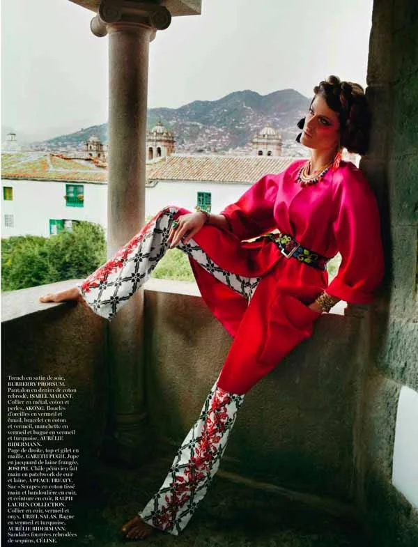 2013-04 VOGUE PARIS INSIDE5.jpg
