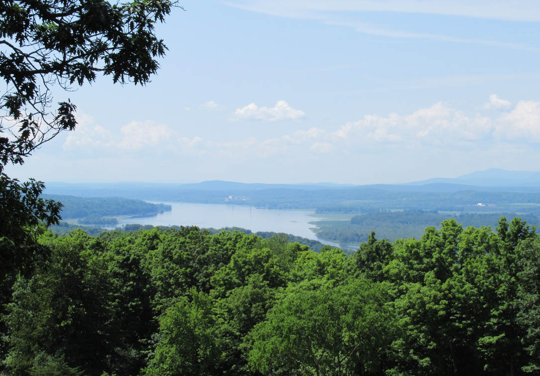 Hudson as seen from Olana.jpg