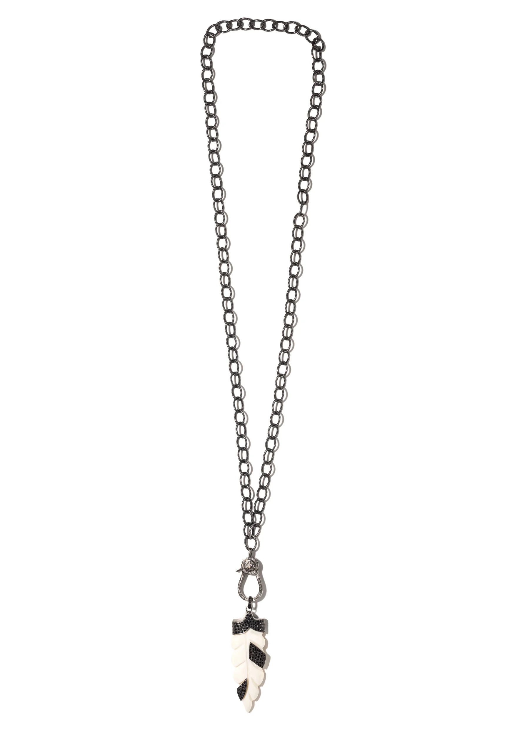 Chain-Diamond-Feather-2.jpg