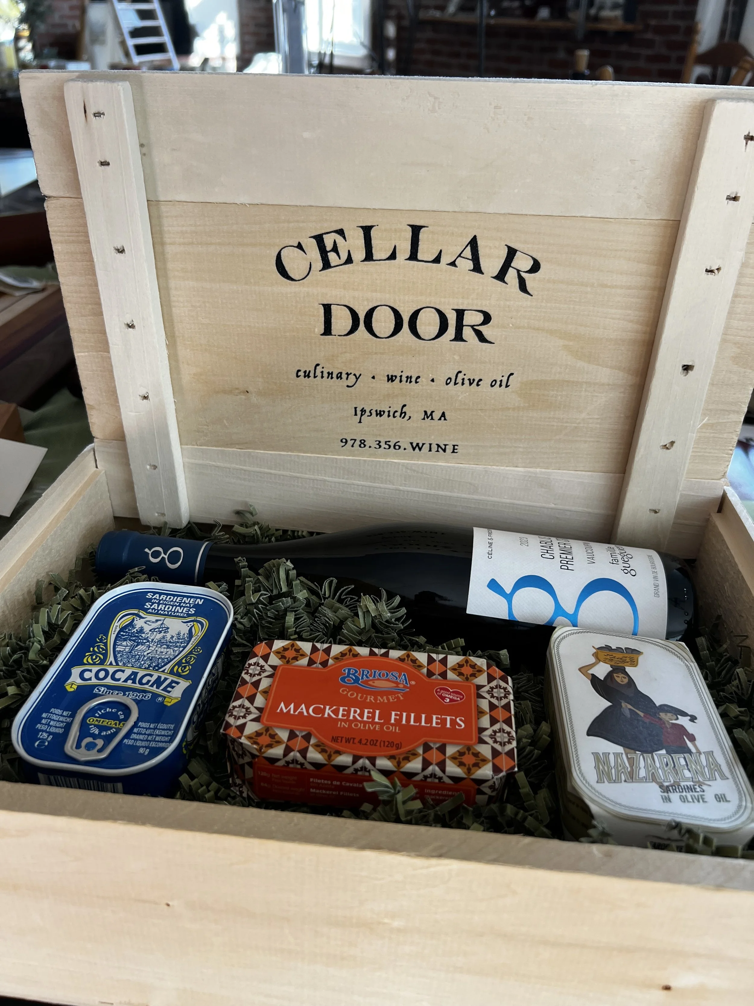 Wine and Tinned Fish Gift Crate!