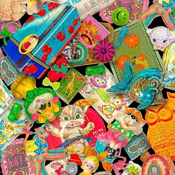 Kitschy Allover -I Heart Kitsch by Aimee Stewart