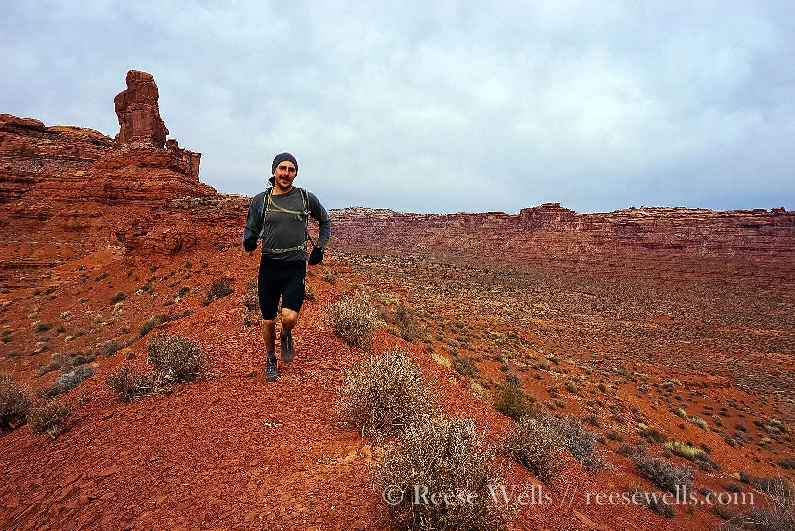 Running ridgelines in Valley of the Gods.