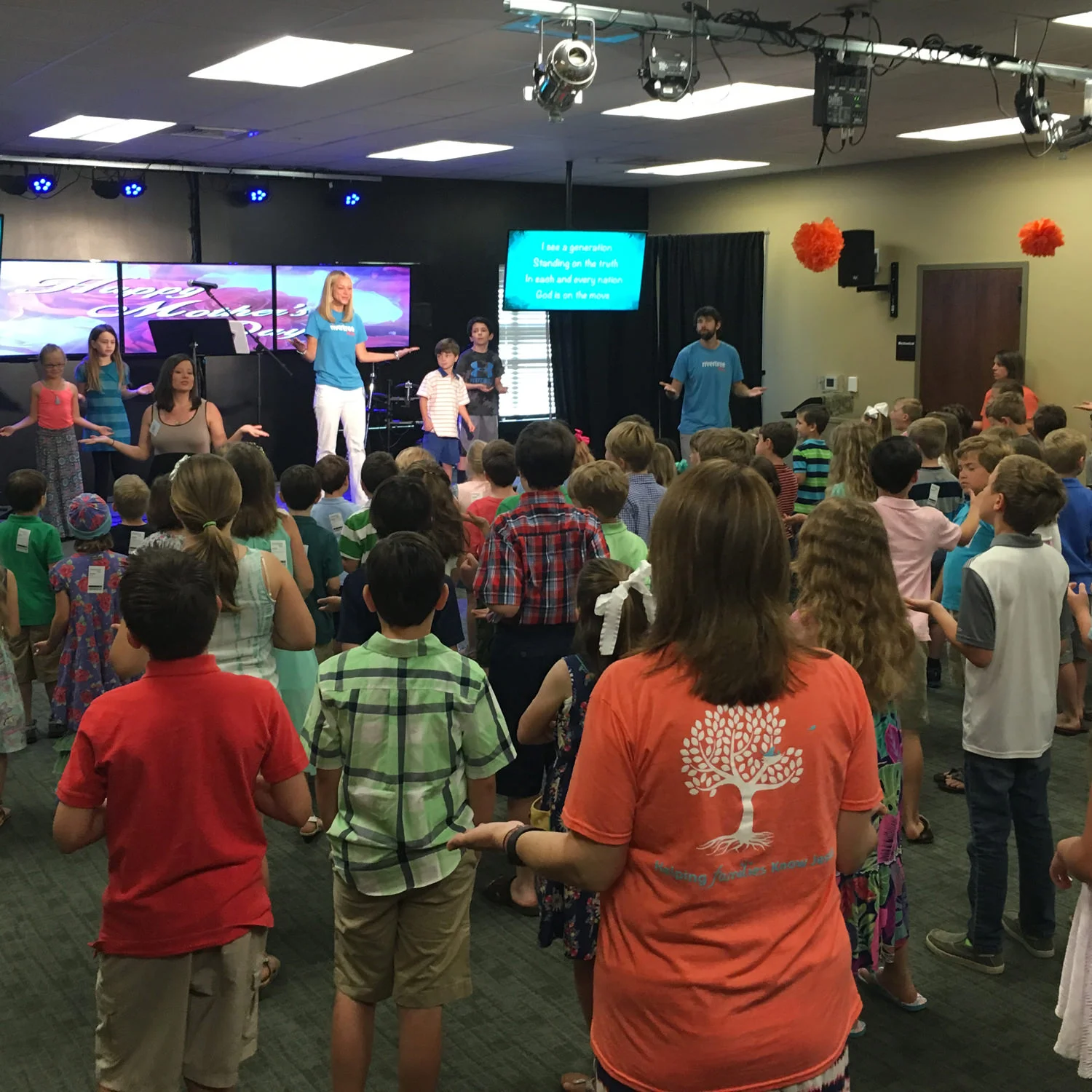 Elementary (K-5th Grade) We share God’s Word in a creative manner tailored to elementary children through activities including a Bible story, videos, games and crafts. Every week our kids hear an engaging Bible story, learn to worship God and have fun with their friends.
