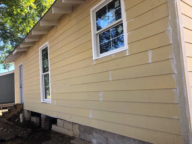 Lincoln Village paint day.jpg