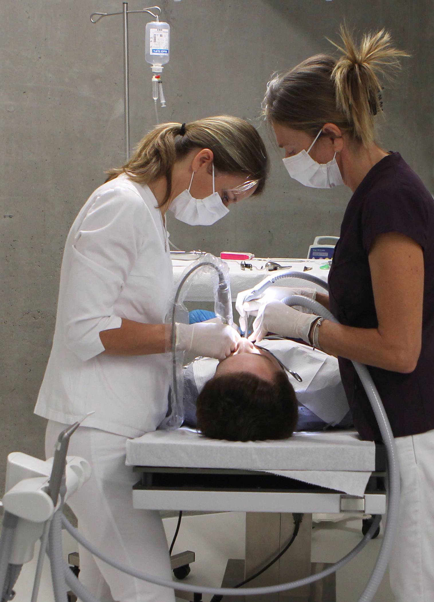 Extraction dent incluse : à partir de CHF 289,40-