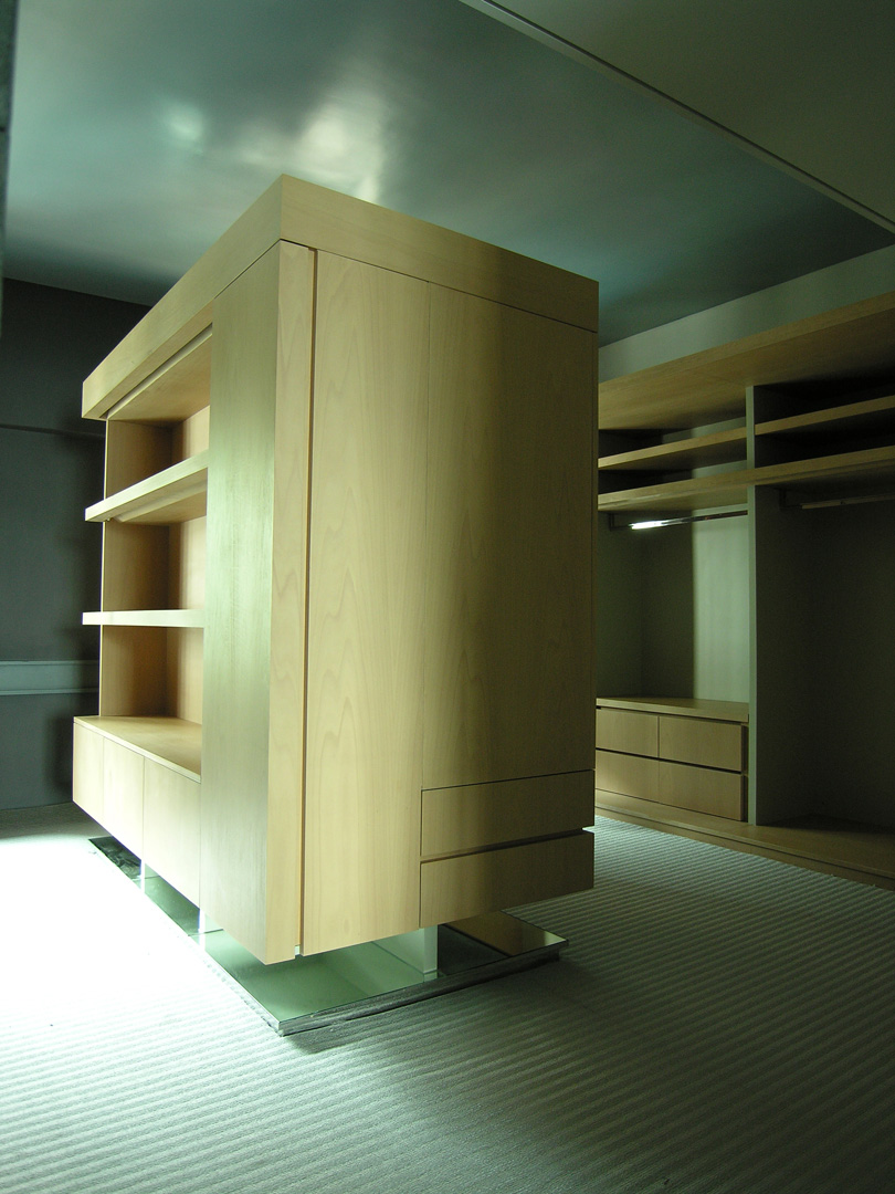 Study room- center wardrobe 1 (high rev).jpg
