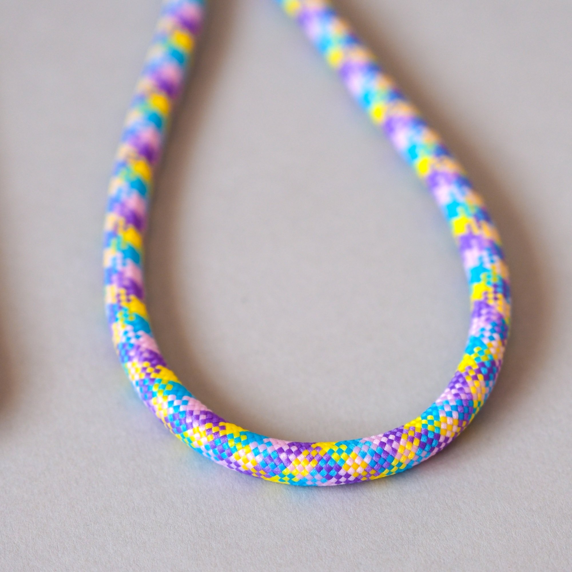 strap_purpleyellowblue3.jpg