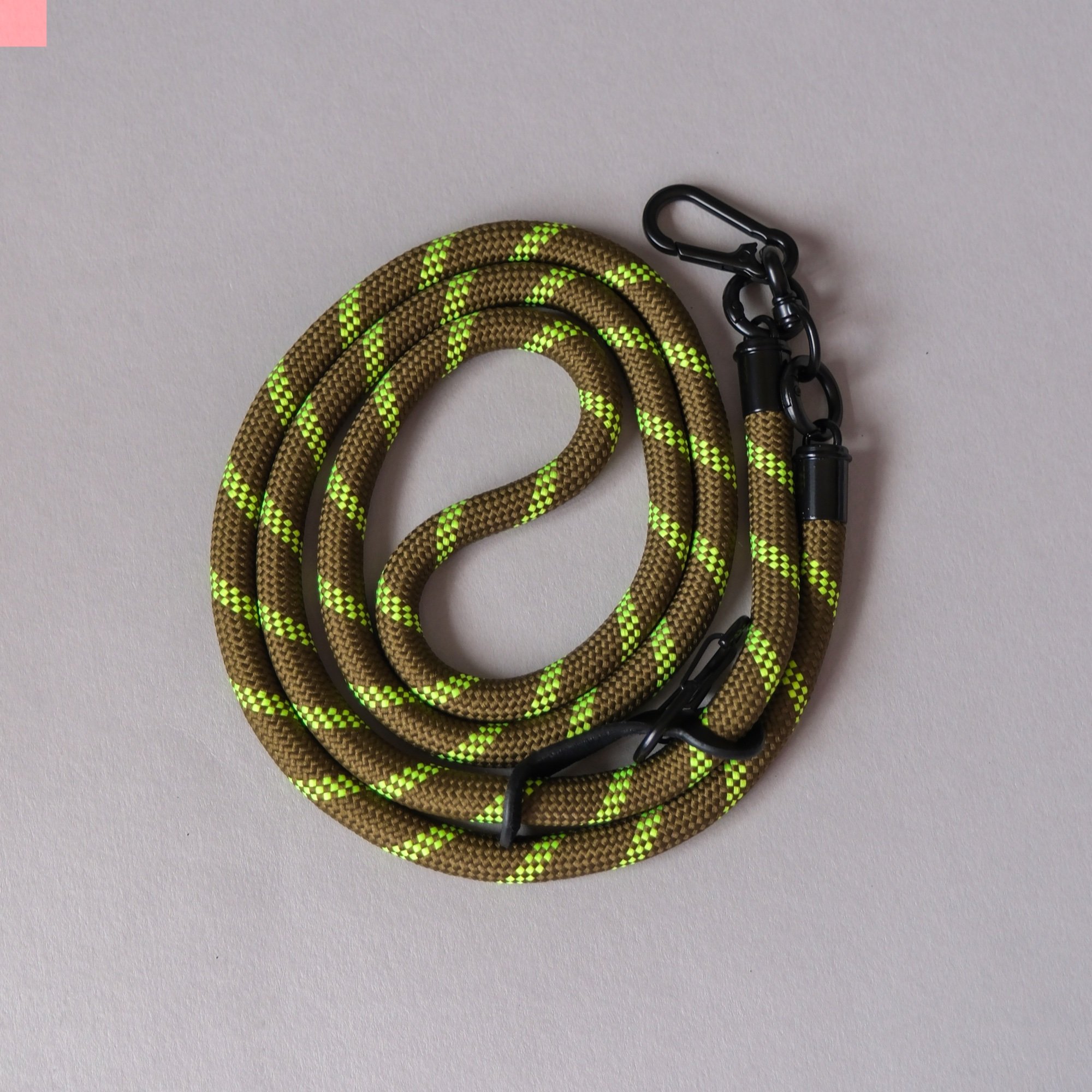 strap_greenstripe4.jpg